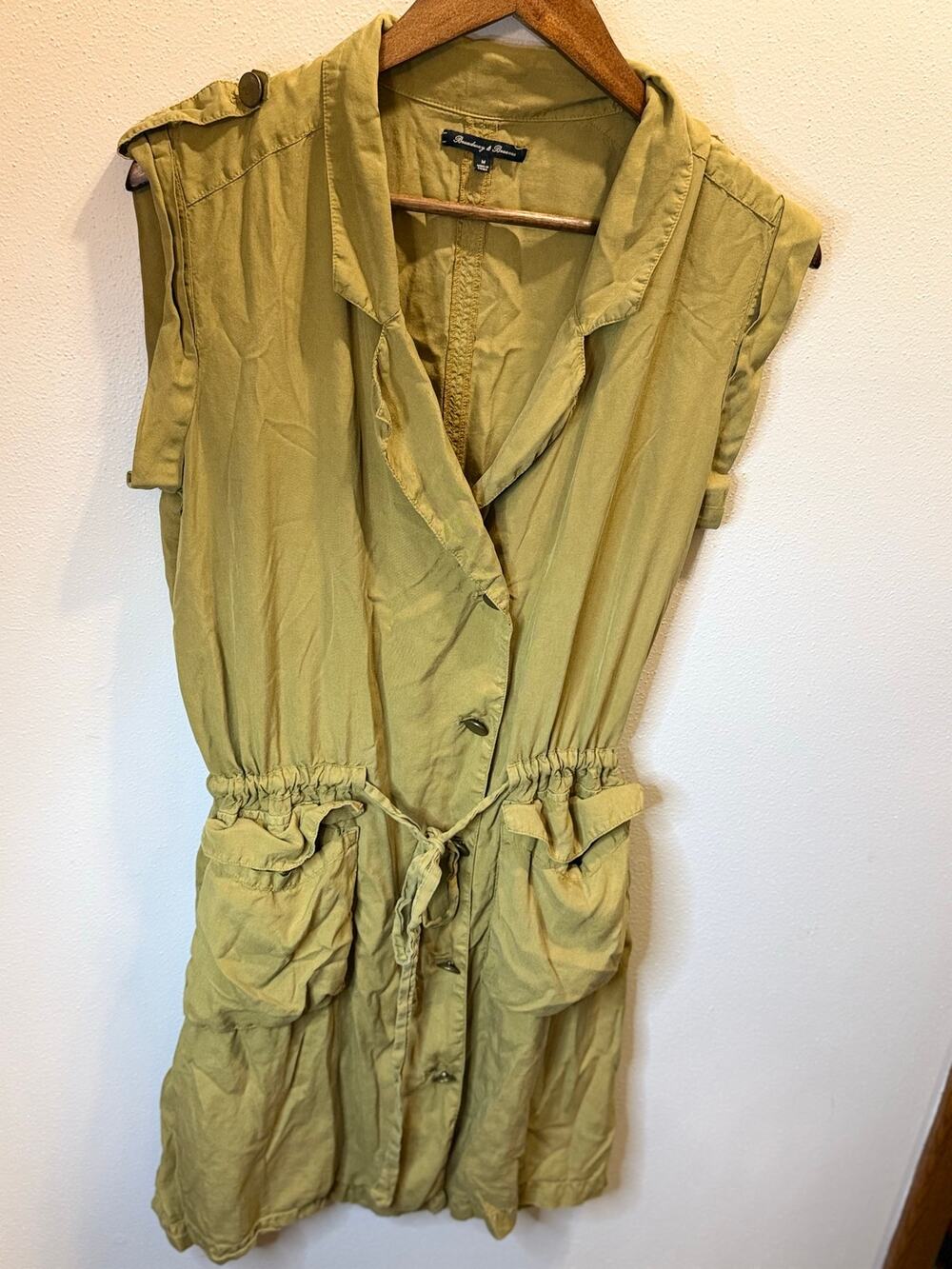 Broadway & Broome Women’s Medium Olive Green Utility Safari Shirt Dress